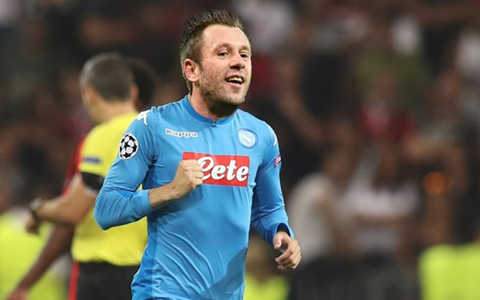 CASSANO - NAPOLI E' APPENA ARRIVATO L'ANNUNCIO IN DIRETTA, TIFOSI PERPLESSI - 27/09/2017