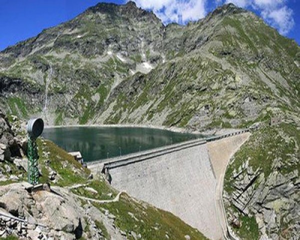 GUARDA ATTENTAMENTE LA FOTO DI QUESTA DIGA E SCOPRI COSA C'E' DI COSI' INCREDIBILE - FOTO - 09/10/2014