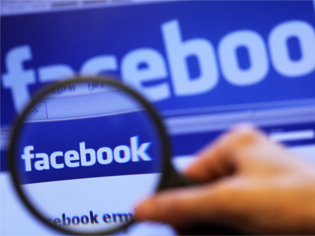 Privacy Facebook: i messaggi privati diventano pubblici per errore - 25/09/2012