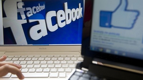 Facebook: Attenzione i messaggi diventeranno a pagamento - 24/12/2012