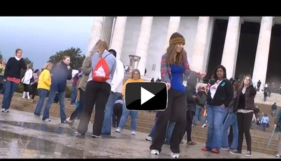 IL FLASH MOB PIU' SPETTACOLARE DEL MONDO - VIDEO - 03/12/2014