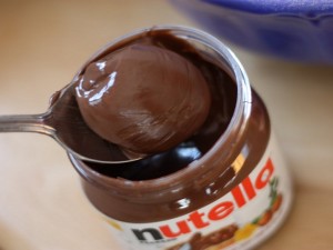 ATTENZIONE A NON PORTARE CON VOI LA NUTELLA QUANDO PARTITE: ECCO COSA POTREBBE ACCADERVI - 12/02/2015