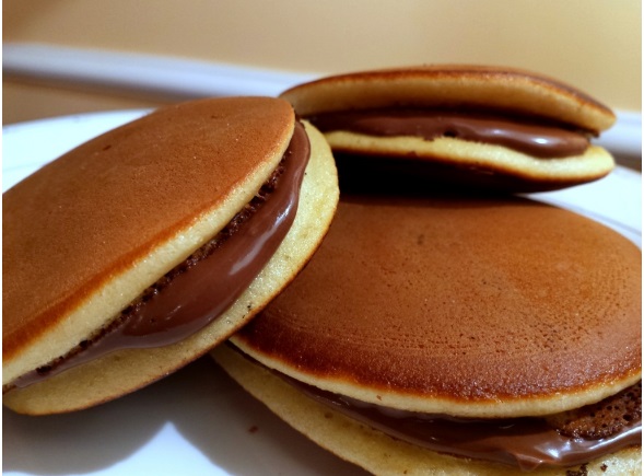 LA GOLOSA RICETTA DEI DORAYAKI ALLA NUTELLA: PRONTI VELOCEMENTE IN SOLI 3 MINUTI - 04/07/2016