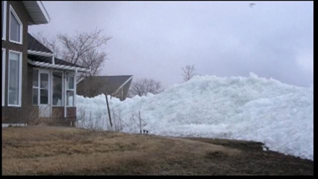 TERRIBILE TSUNAMI DI GHIACCIO - VIDEO SHOCK - 15/10/2014