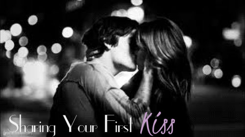 20 SCONOSCIUTI SI BACIANO PER LA PRIMA VOLTA: E' IL VIDEO ''FIRST KISS'' - GUARDA - 02/12/2014