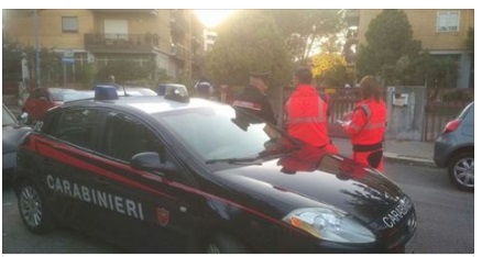 ROMA - SORPRENDE I LADRI IN CASA E GLI SPARA: UNO MUORE, GLI ALTRI RIESCONO A SCAPPARE - 15/10/2017