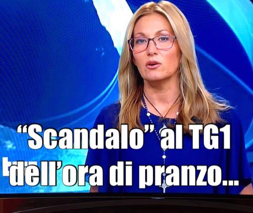 SCANDALO AL TG1 DELL'ORA DI PRANZO: LA GIORNALISTA SI PRESENTA COSI' E LE REAZIONI NON SI FANNO ATTENDERE - 26/11/2017