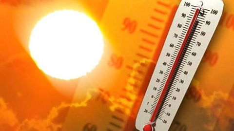 ALLERTA METEO, INFERNO SULL'ITALIA: SI TOCCHERANNO I 47 GRADI: L'ALLARME DEGLI ESPERTI ''ECCO LE REGIONI CHE E' CONSIGLIATO RESTARE IN CASA'' - 31/07/2017