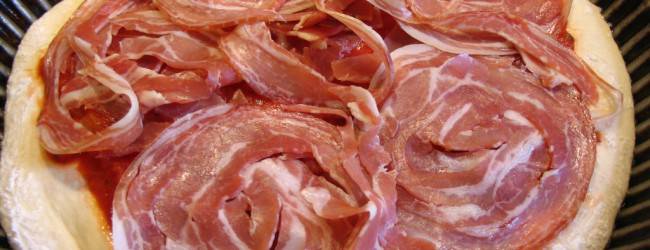 LA PANCETTA UTILIZZATA COME MEDICINA: ECCO I 3 CASI IN CUI E' MIRACOLOSA - 07/03/2015