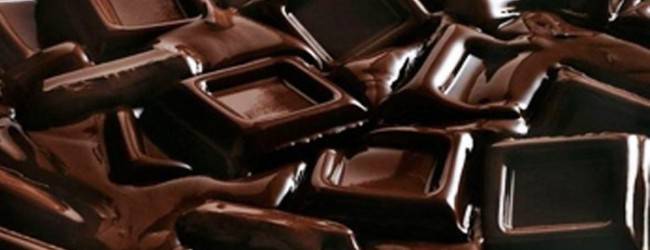 VI PIACE IL CIOCCOLATO FONDENTE? ECCO LA NOTIZIA CHE VI FARA' FELICI - 15/06/2015