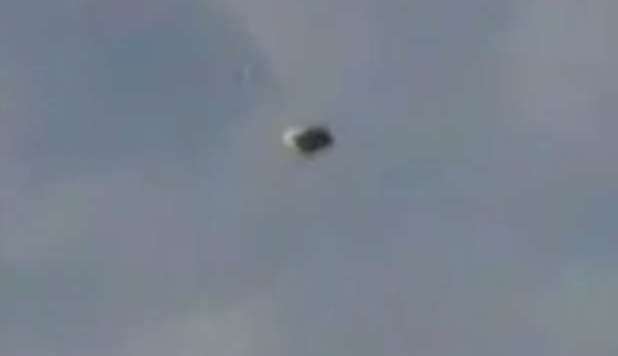 'UFO' NEI CIELI: IL VIDEO FA IL GIRO DEL WEB -GUARDA - 14/11/2012