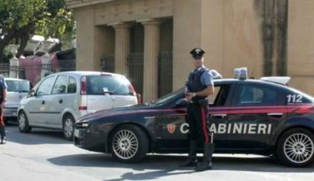 BIMBA DI 2 ANNI TOLTA AI GENITORI. PRELEVATA A SCUOLA, MADRE SOTTO CHOC - 10/11/2012