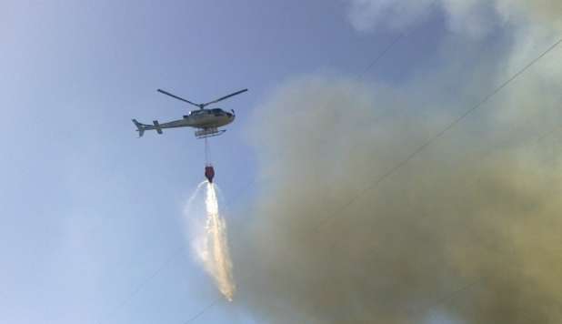 ROMA, MAXI INCENDIO NELLA ZONA NORD: EVACUATI PAZIENTI DI UNA CASA DI RIPOSO - 31/07/2012