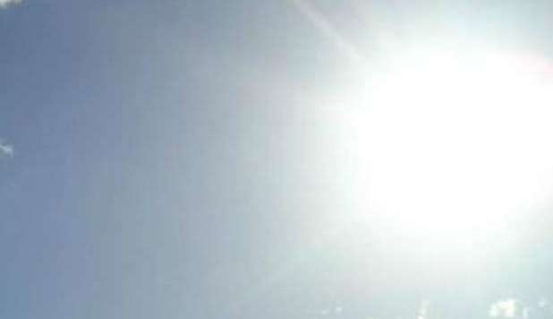 METEO, SOLE E  CALDO FINO AL WEEKEND. POI ARRIVANO LE PIOGGE - 22/10/2012