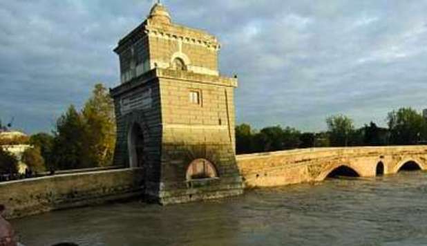 Tevere, danni per 5 milioni di euro a Roma: Alemanno batte cassa - 16/11/2012