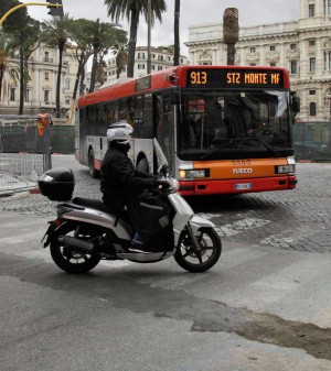 Atac, da venerdì le nuove tariffe Il biglietto passa a 1.50 euro - 23/05/2012