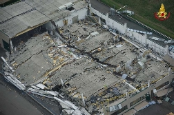 Terremoto, nella notte undici scosse in Emilia Trema la terra anche in Calabria e Basilicata - 28/05/2012