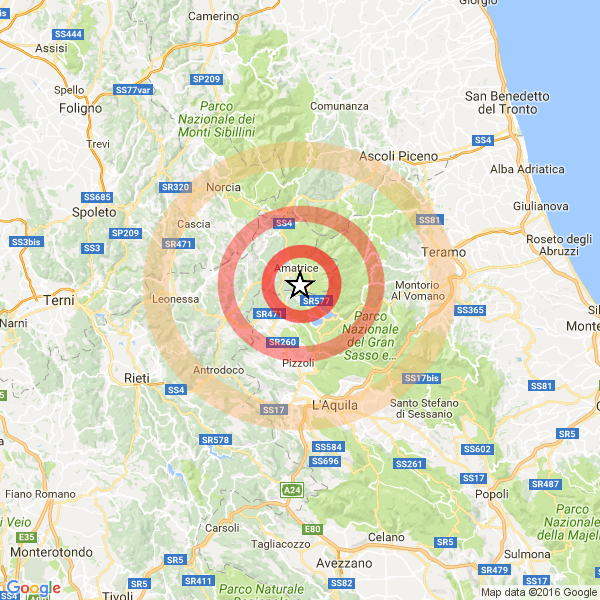 FORTE SCOSSA DI TERREMOTO NEL CENTRO ITALIA: AVVERTITA ANCHE A ROMA. GENTE IN STRADA - 10/09/2017